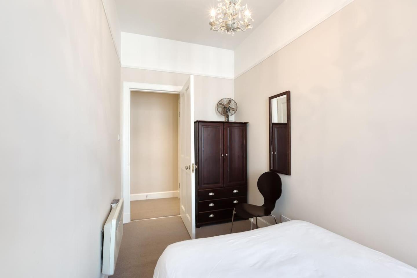 West Port - 2Br In The Heart Of The Old Town Just Off The Grassmarket Единбург Екстер'єр фото