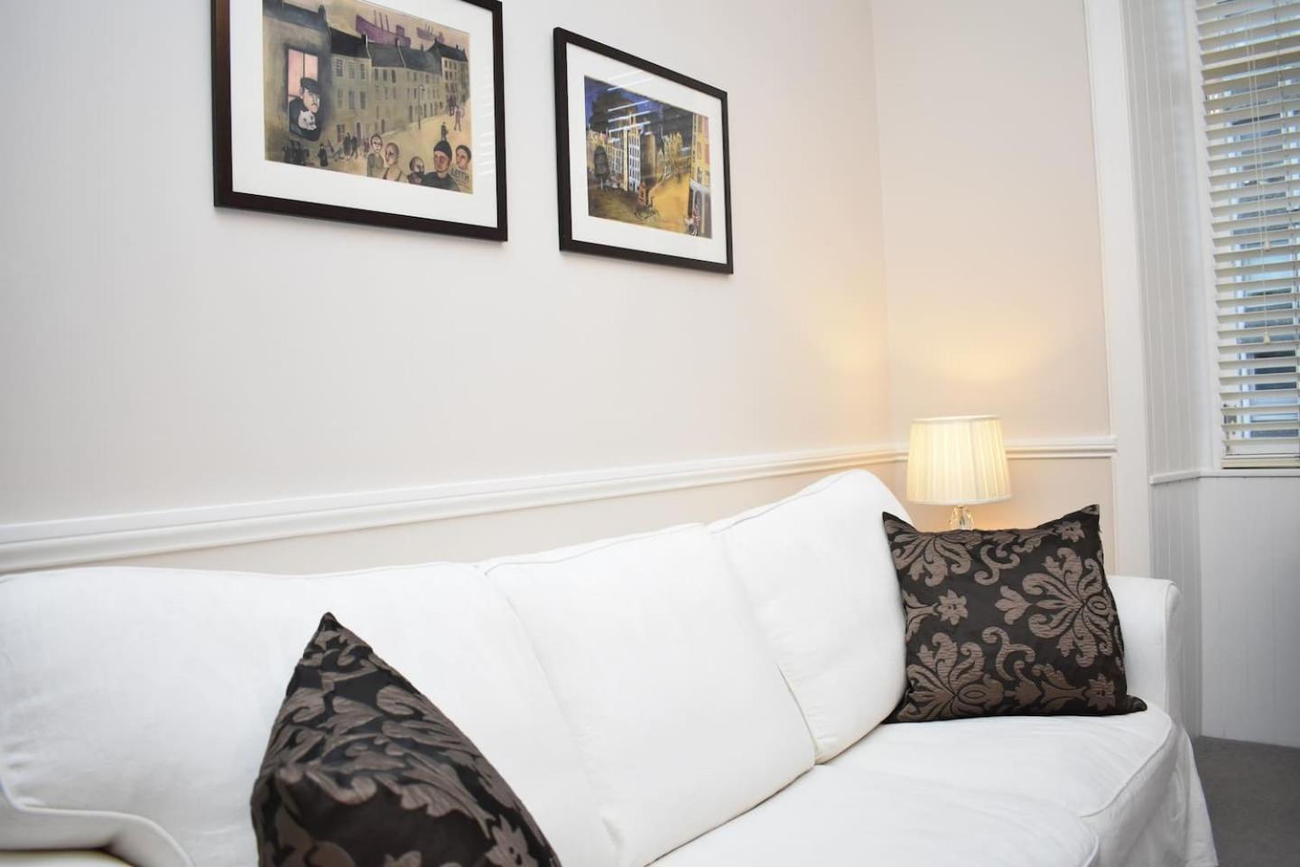 West Port - 2Br In The Heart Of The Old Town Just Off The Grassmarket Единбург Екстер'єр фото