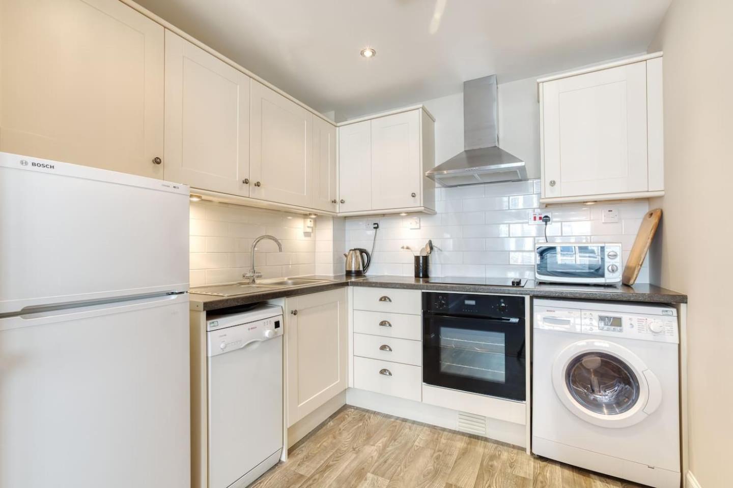 West Port - 2Br In The Heart Of The Old Town Just Off The Grassmarket Единбург Екстер'єр фото